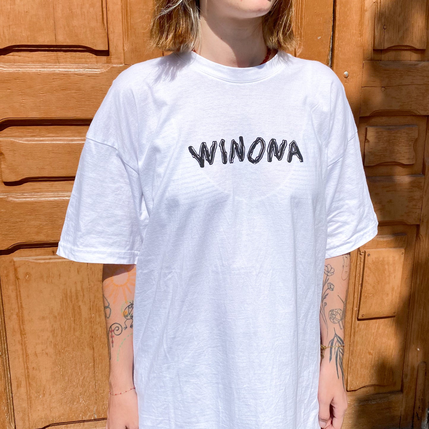 Winona « Kick The Tragedy » Blanc